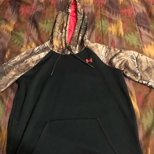 Under Armour x Realtree camo hoodie
